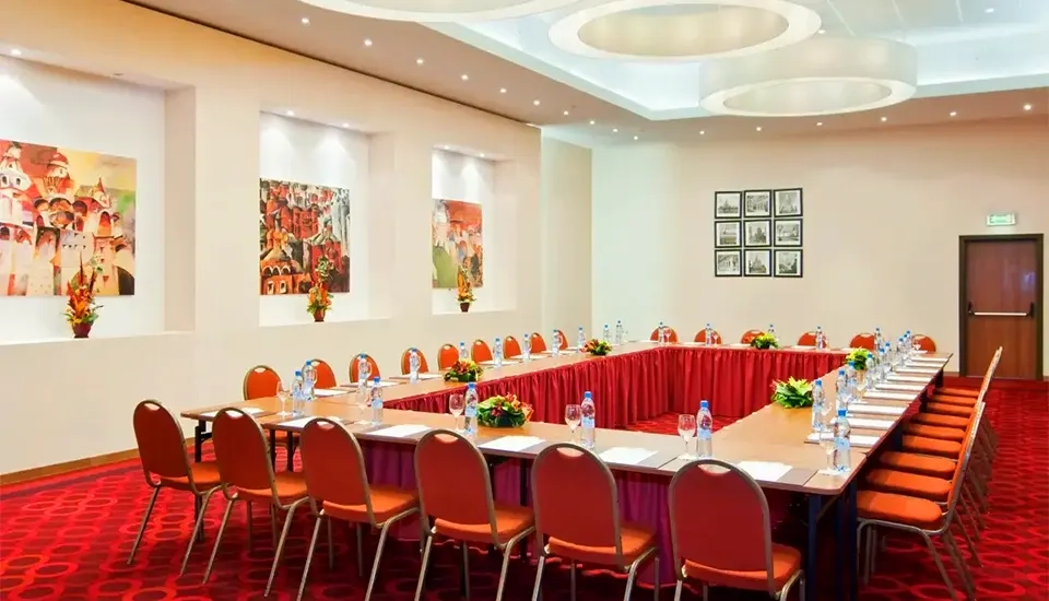 هتل هالیدی این مسکو لسنایا